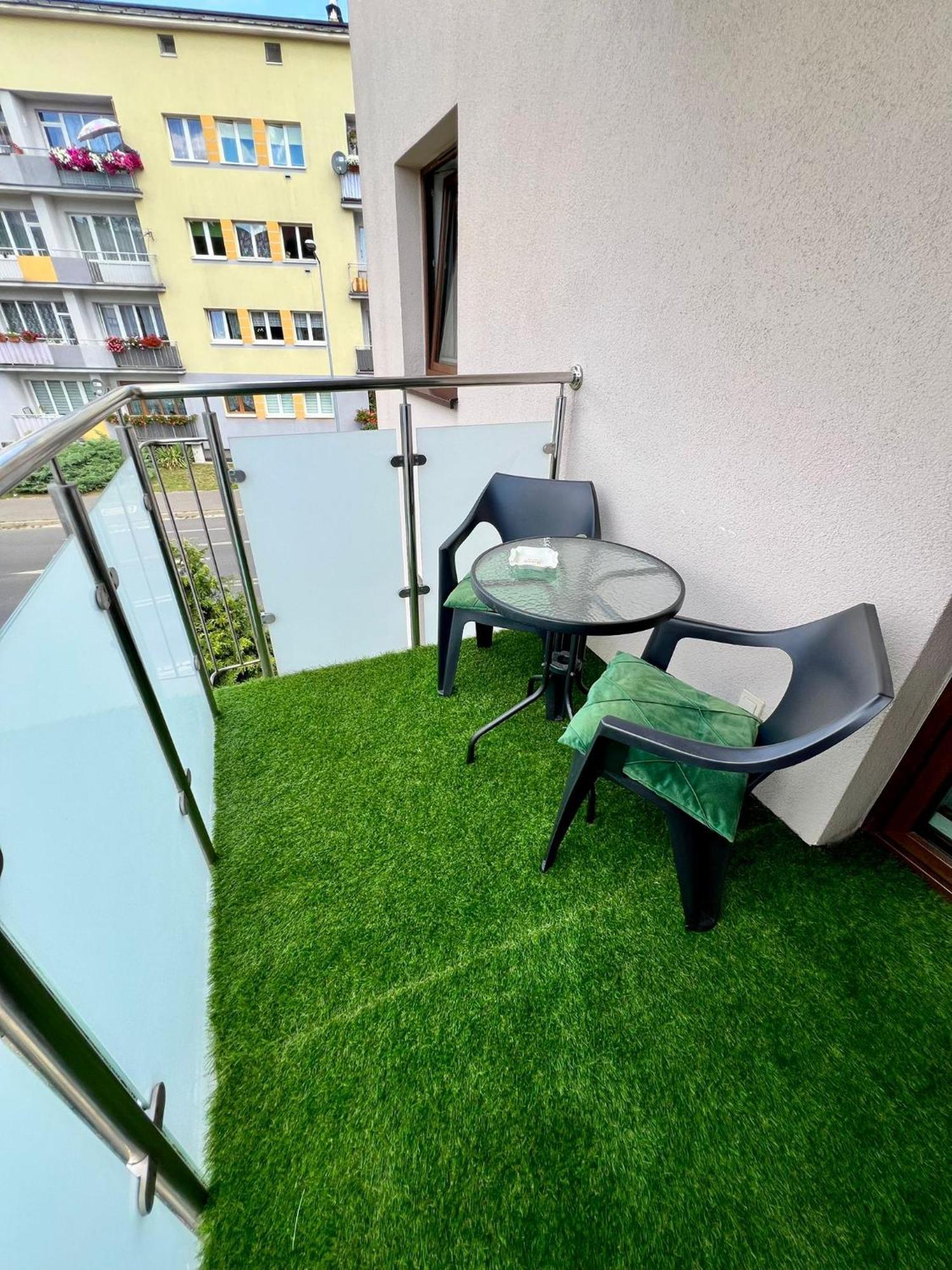 Apartament Eva 2 Jelenia Góra Extérieur photo
