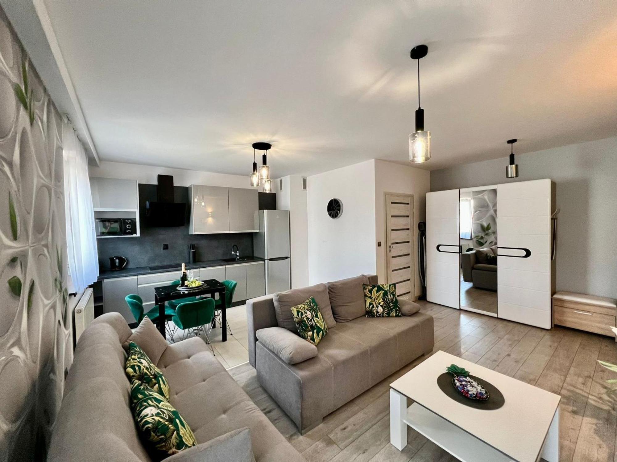 Apartament Eva 2 Jelenia Góra Extérieur photo