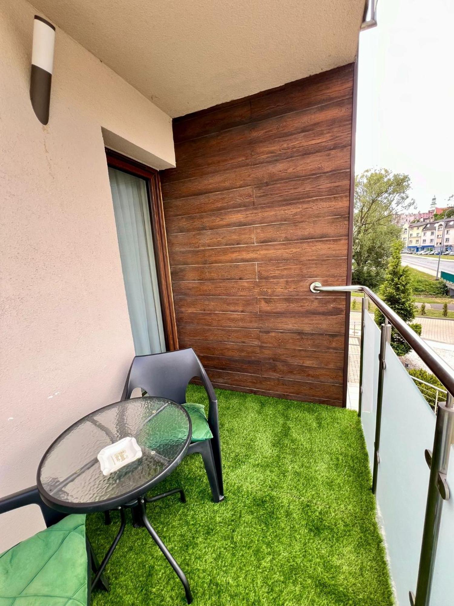 Apartament Eva 2 Jelenia Góra Extérieur photo